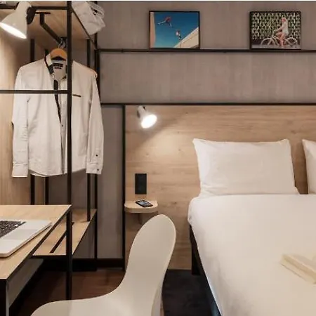Ibis St Germain En Laye 3* Achères