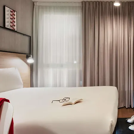 Hotel Ibis St Germain En Laye