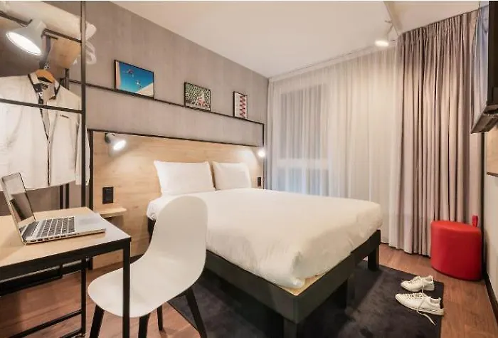 Hotel Ibis St Germain En Laye 3*