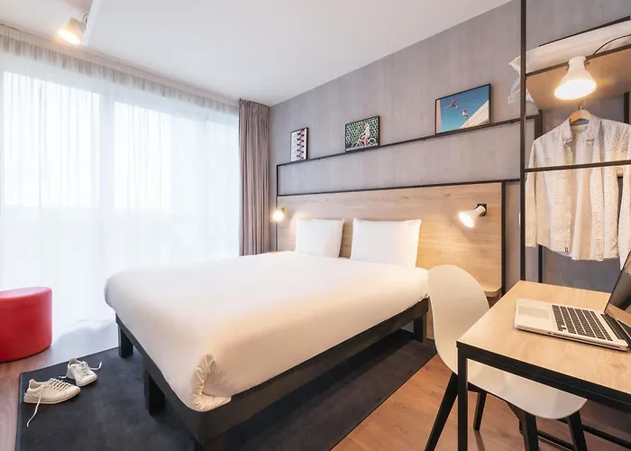 Ibis St Germain En Laye 3*