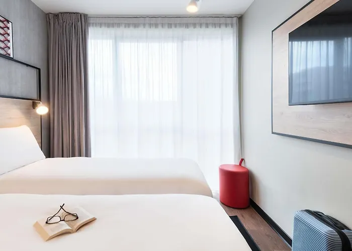 Ibis St Germain En Laye Hotel 3*